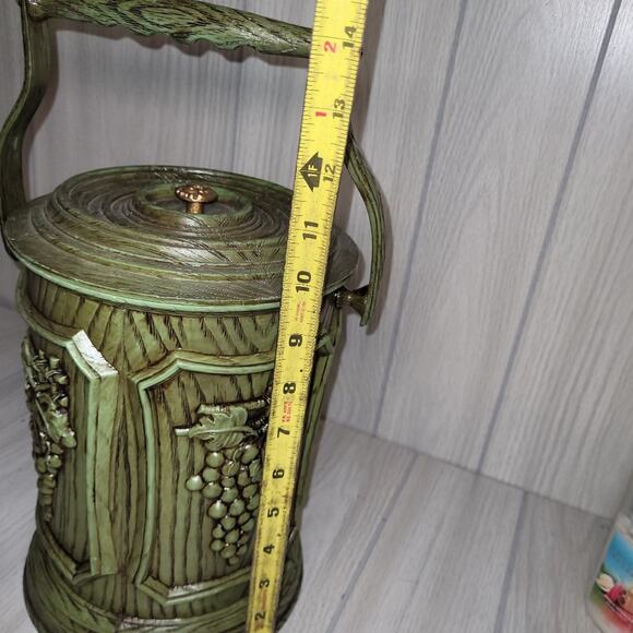 Vintage MCM Avacado Green Faux Wood Grain Grape Motif Ice Wine Bucket - Picture 6 of 9